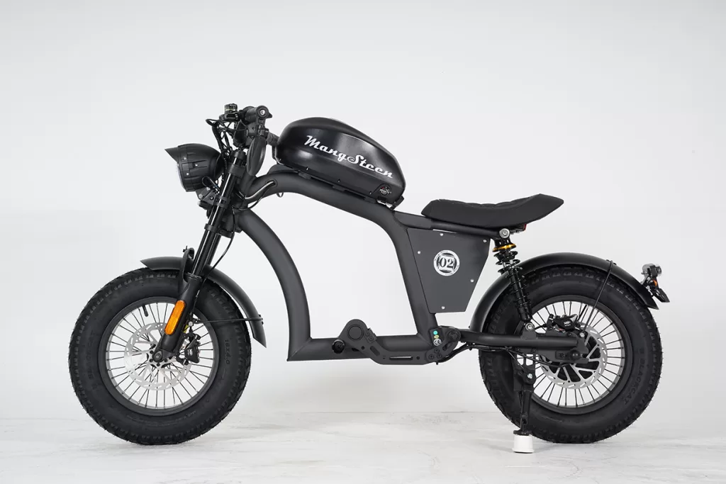 【作例有】Kiev カスタム ブラックペイント 4本レンズ付き 作例有】Kiev カスタム ブラックペイント 4本レンズ付き