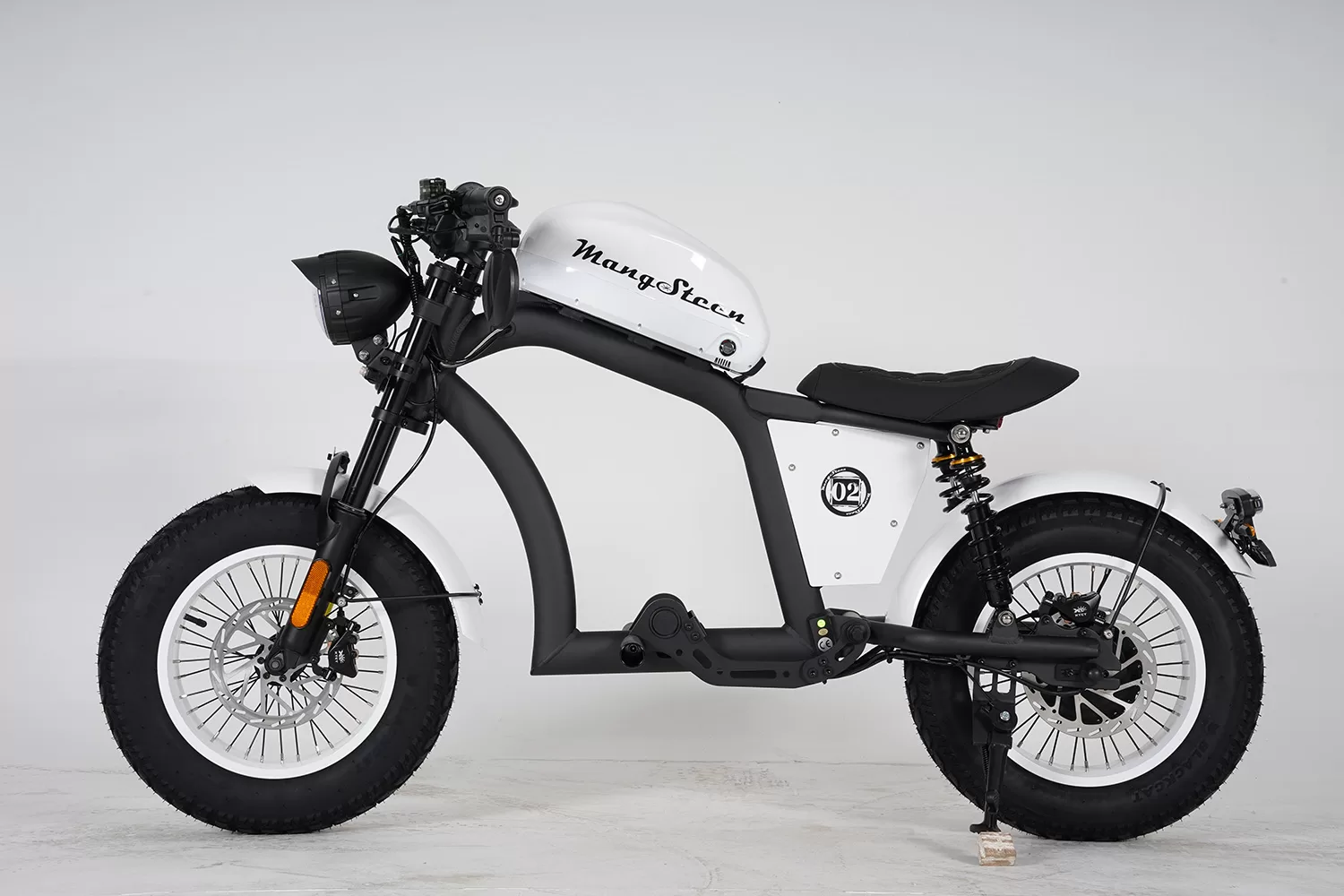 FT-02 MINI STRAIGHT｜WHITE - MANGOSTEEN｜電動バイクの